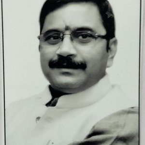 Dr. Neelkanth Tiwari